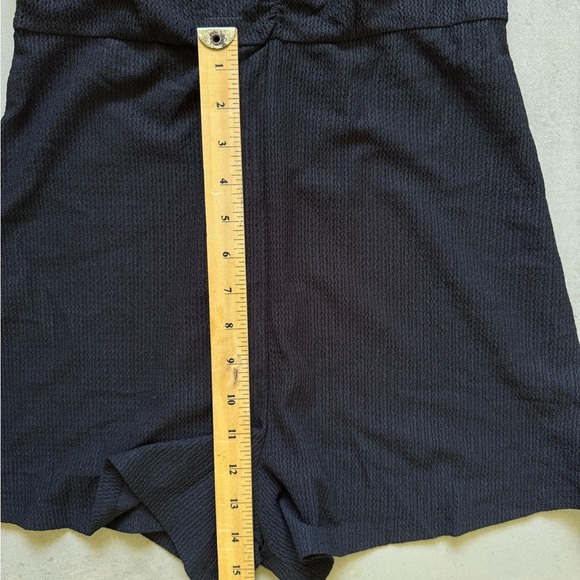 Derek Heart Black Textured Romper Size L – Short Sleeve, Ruched Waist - Picture 10 of 10